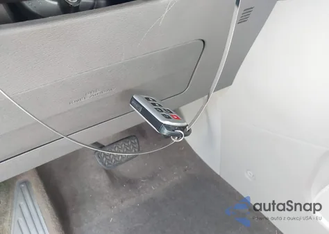 2018 Toyota Sienna Xle Premium 8 Passenger z USA, uszkodzony, nr VIN 5TDYZ3DC9JS935742